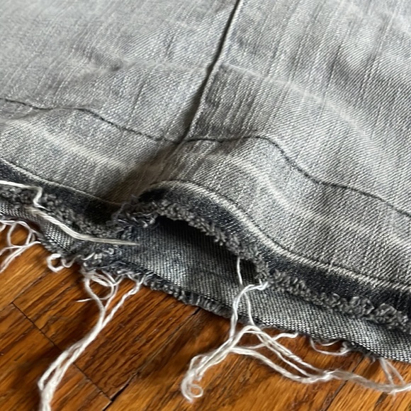 Hurley Grey Jean Skirt (size M/L) - Picture 4 of 6